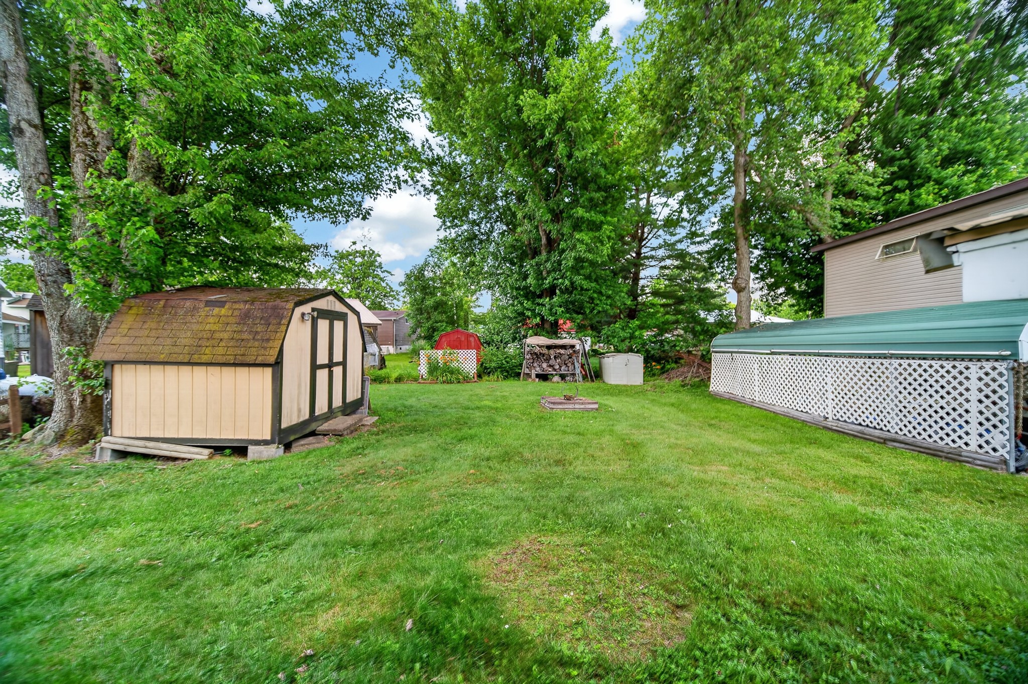 24507 SANDBURG Drive