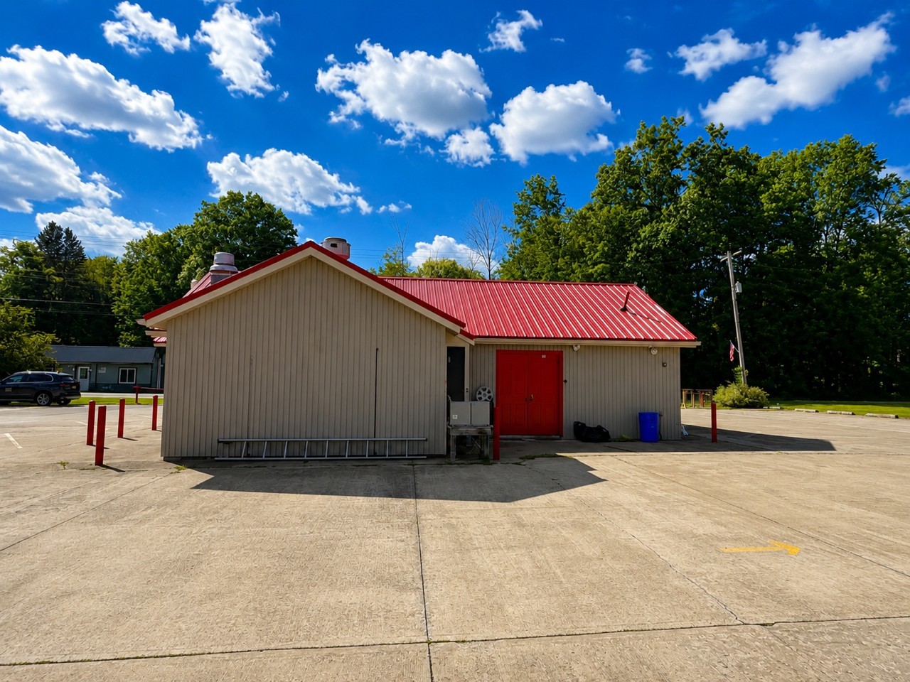 35725 LAKE Road