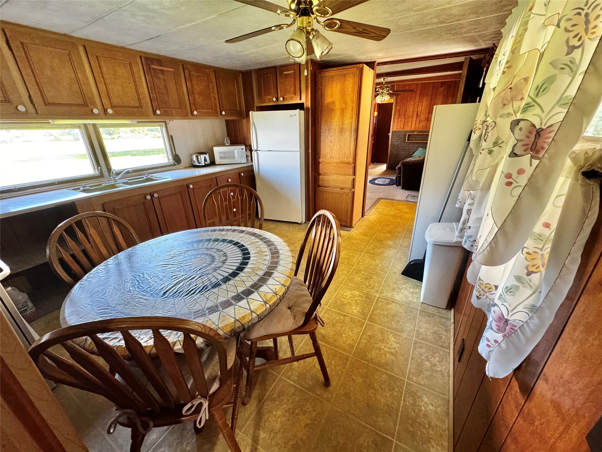 36852 LAKE Road