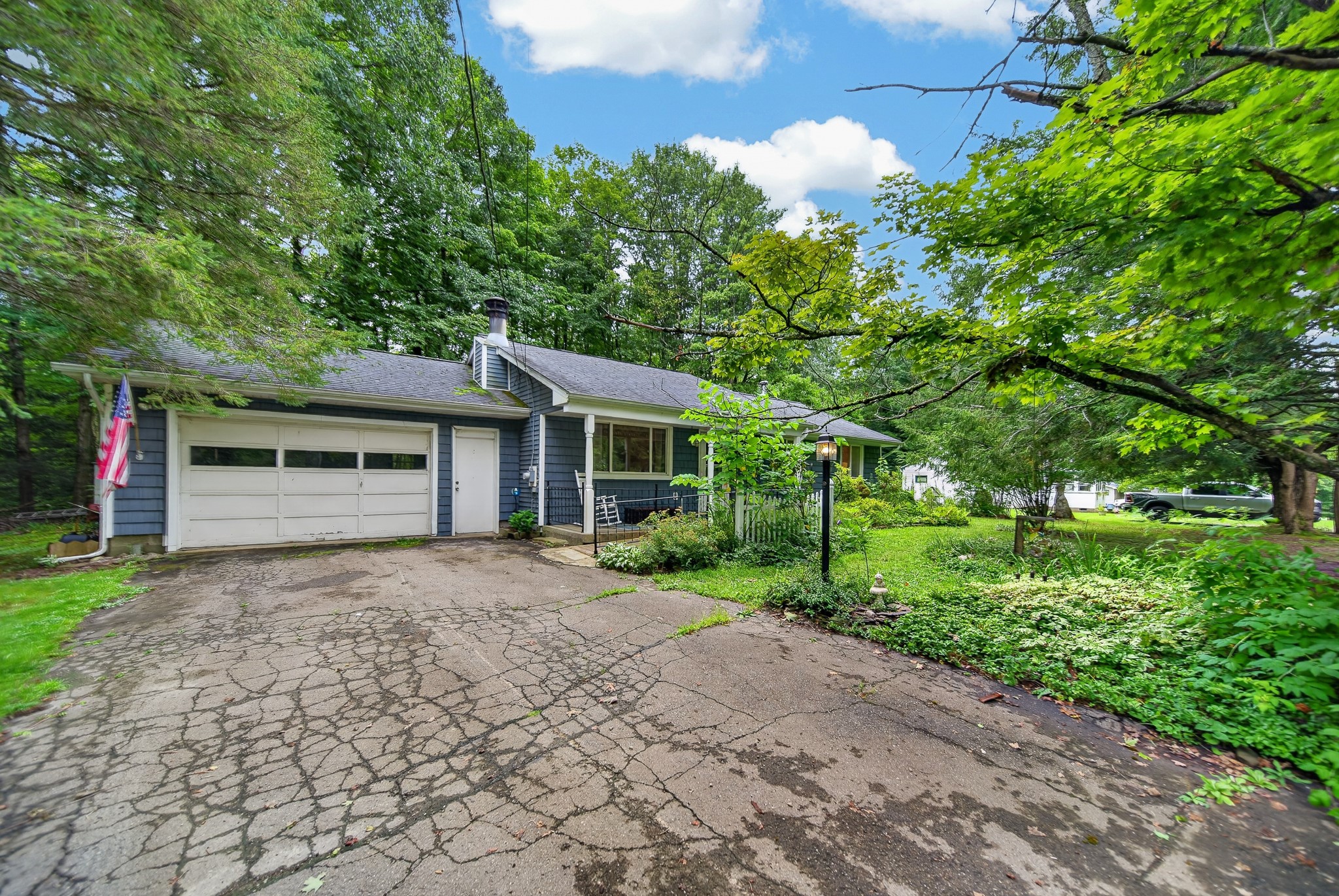 35999 LAKE SHORE Drive