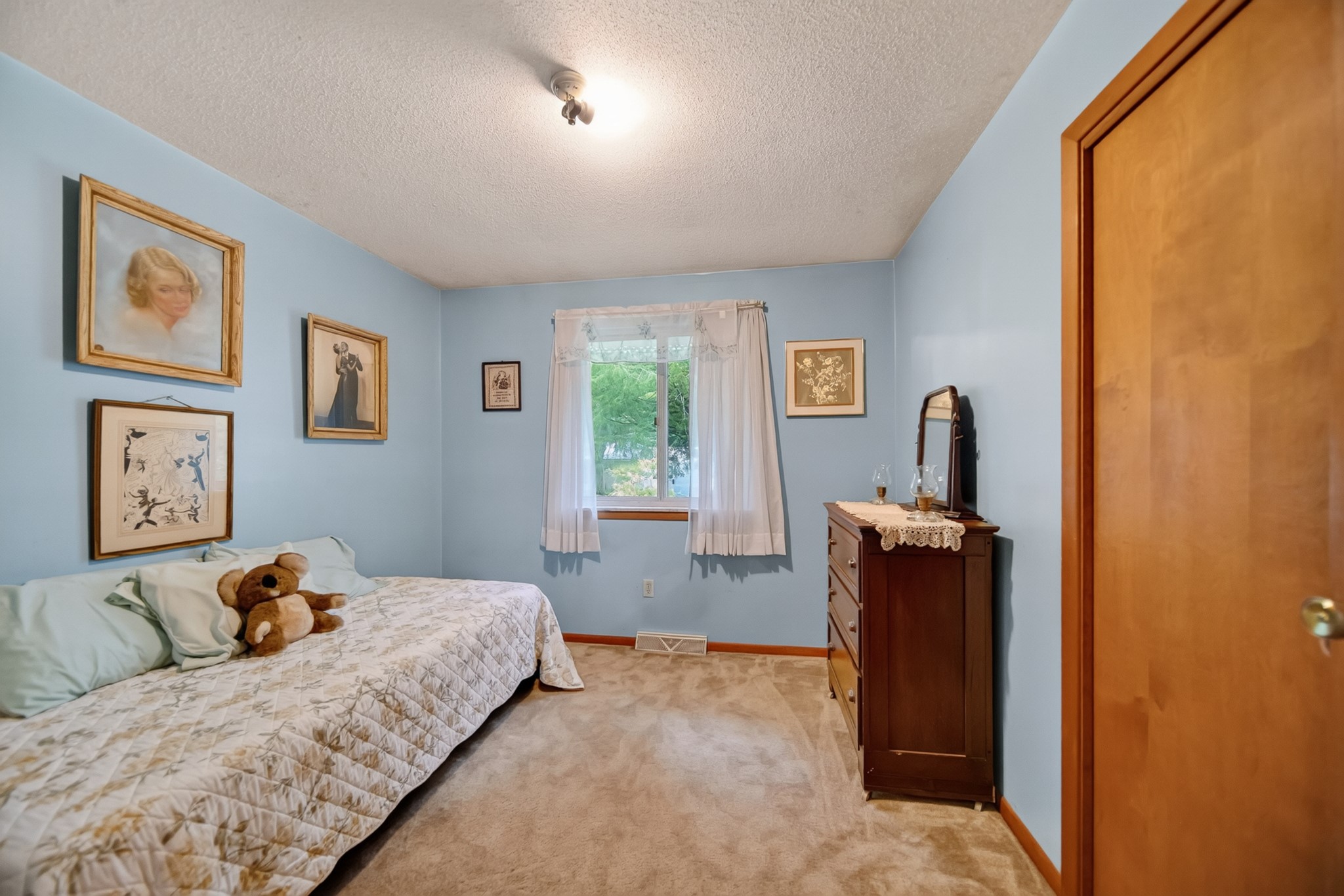 35999 LAKE SHORE Drive