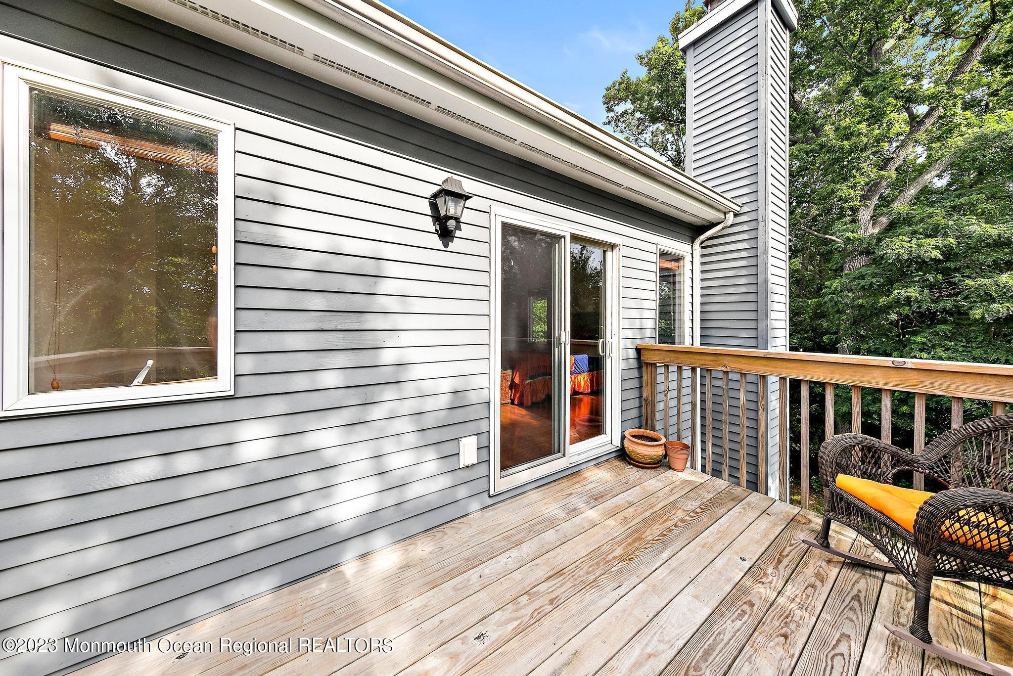 22 Riverview Avenue
