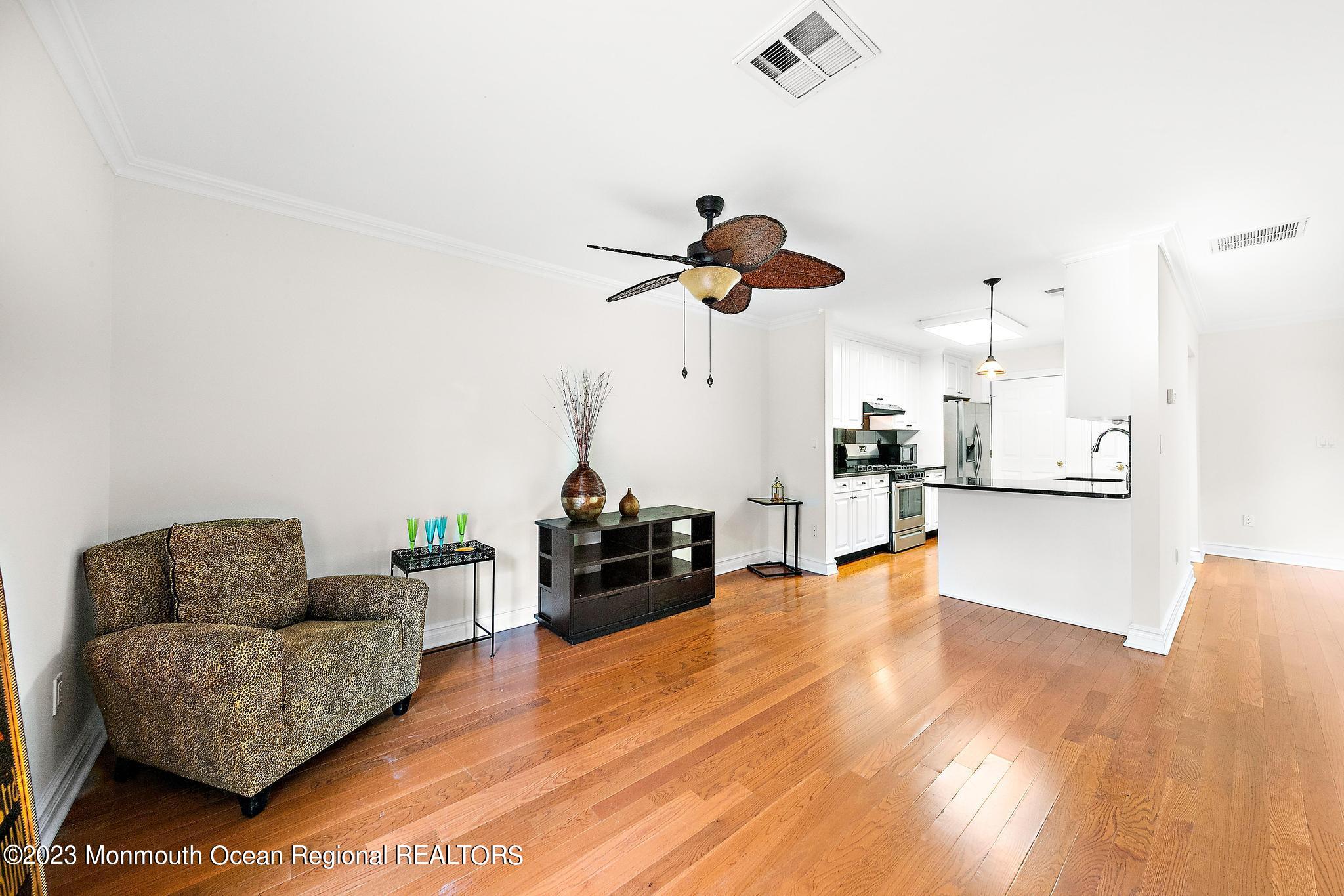 22 Riverview Avenue