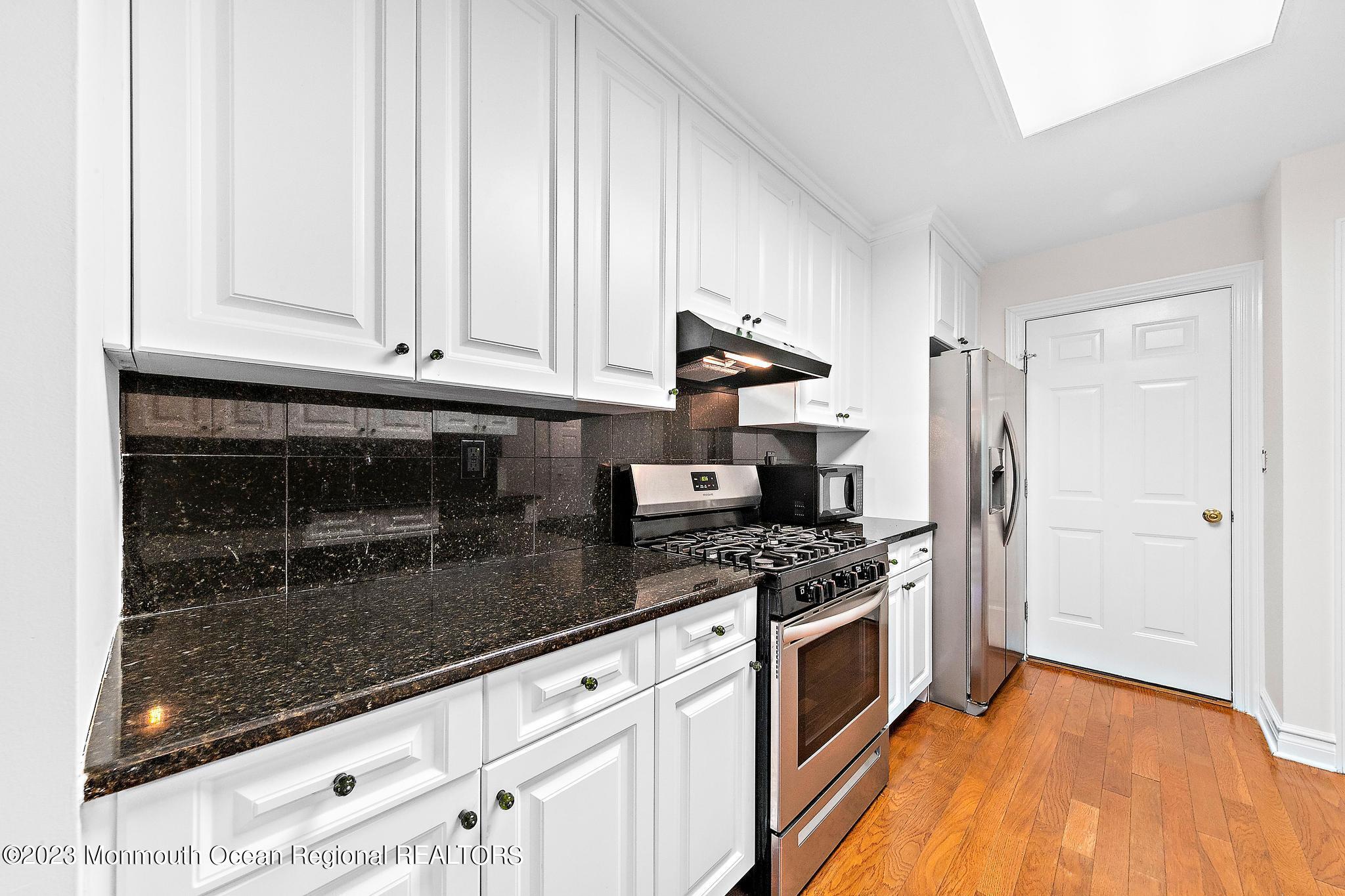 22 Riverview Avenue