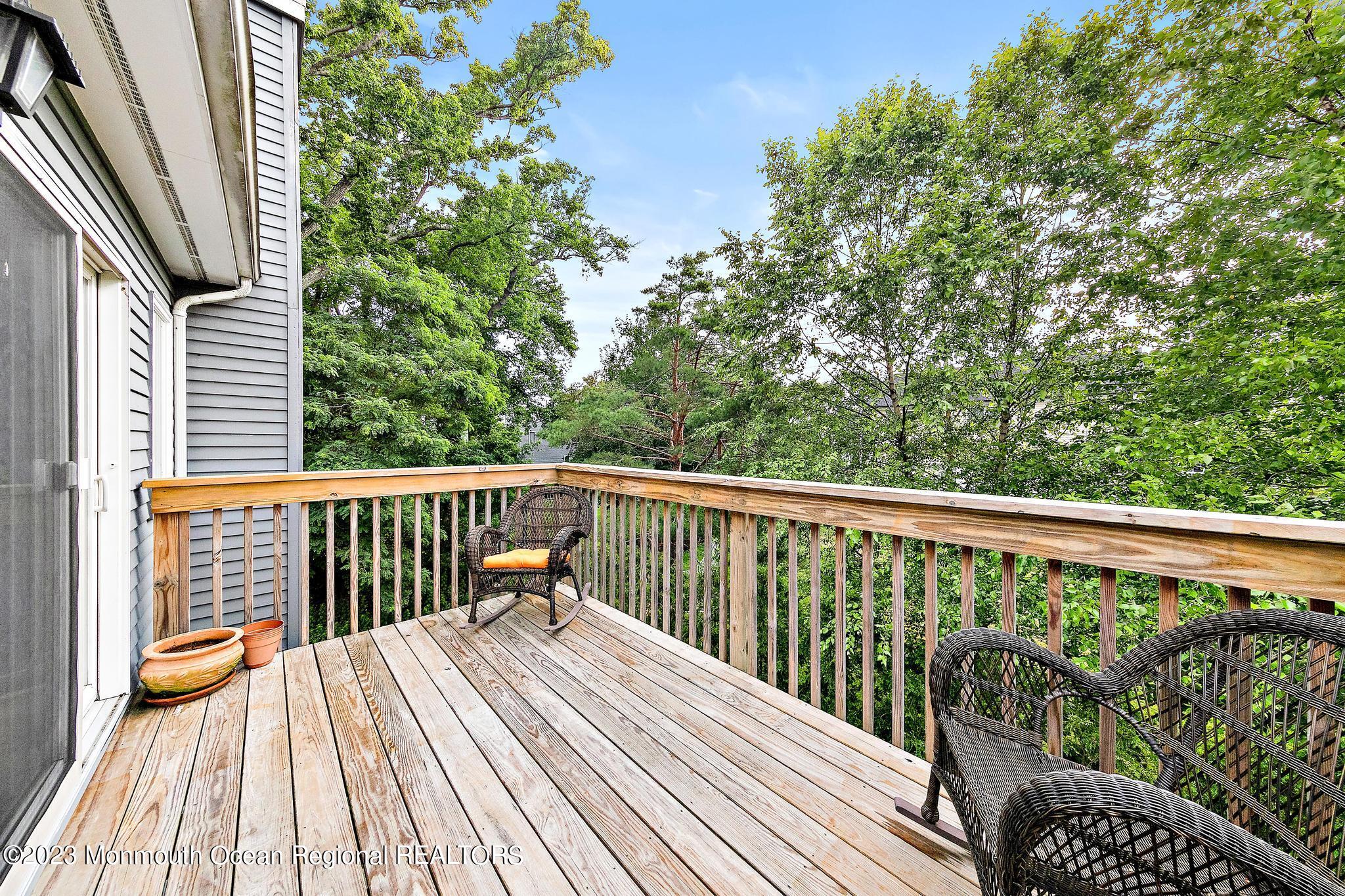 22 Riverview Avenue