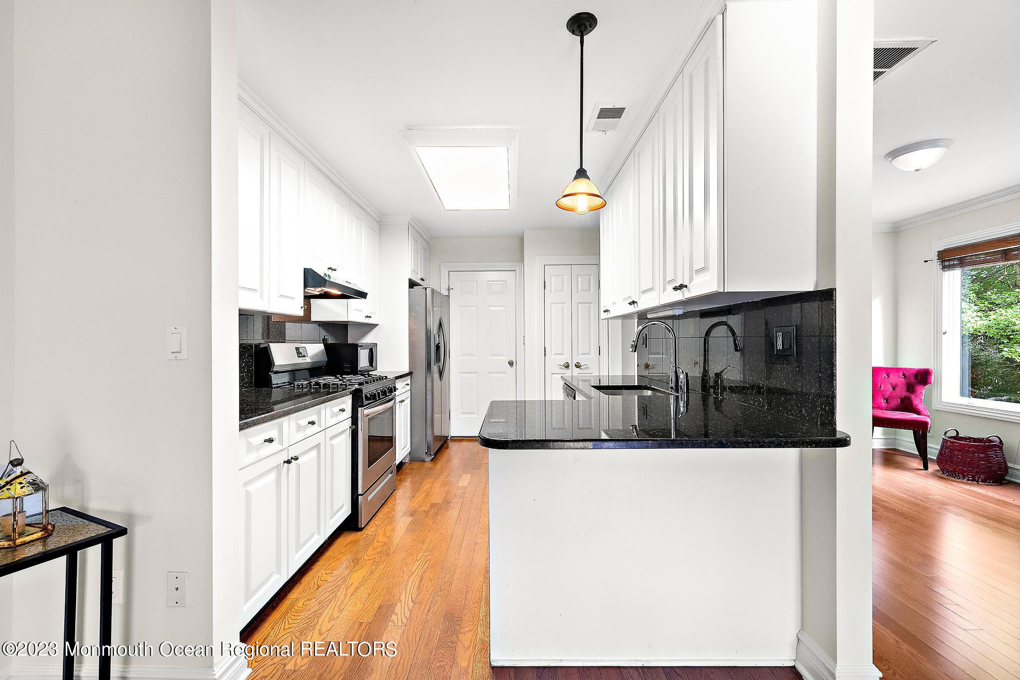 22 Riverview Avenue