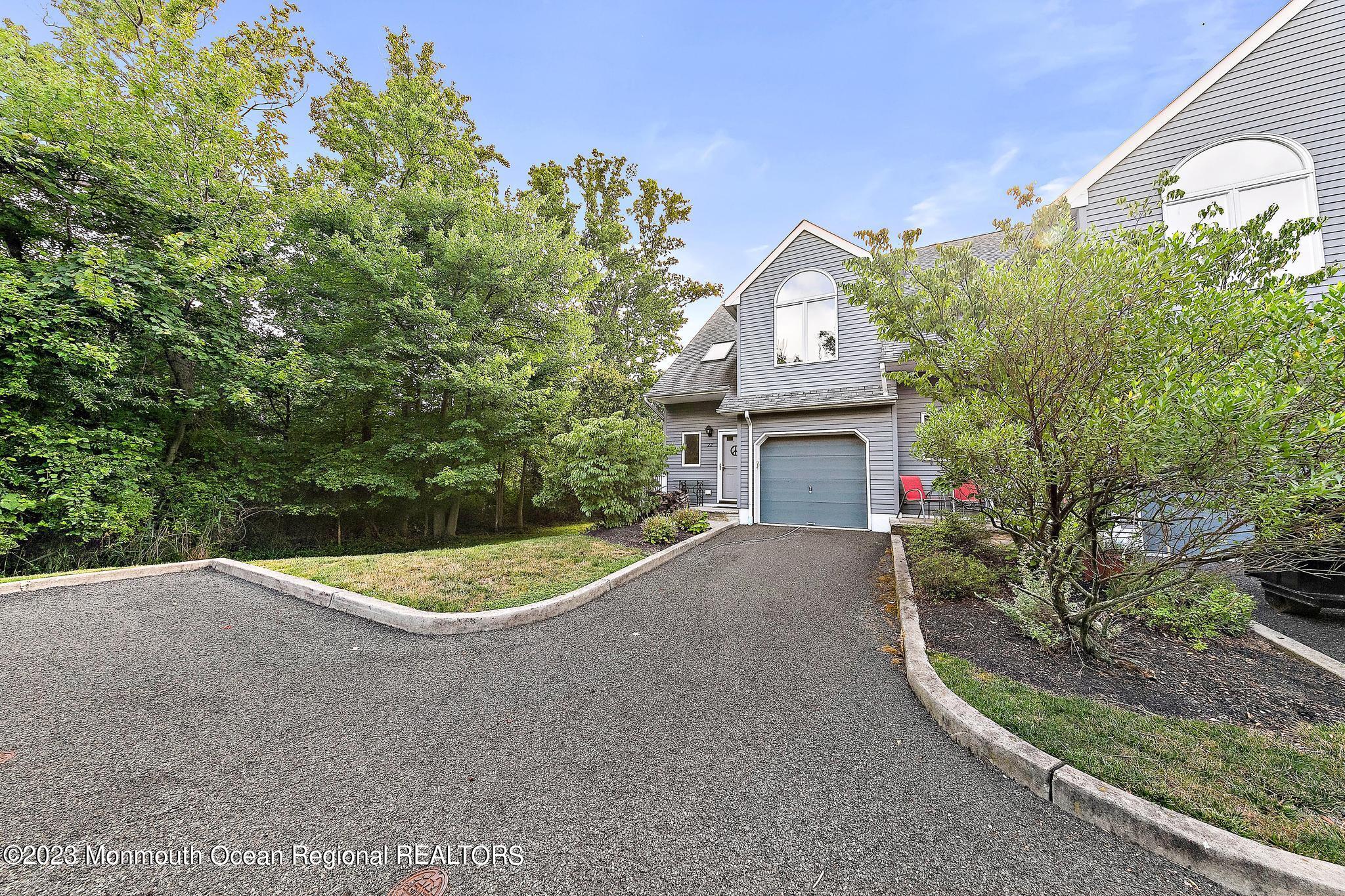 22 Riverview Avenue