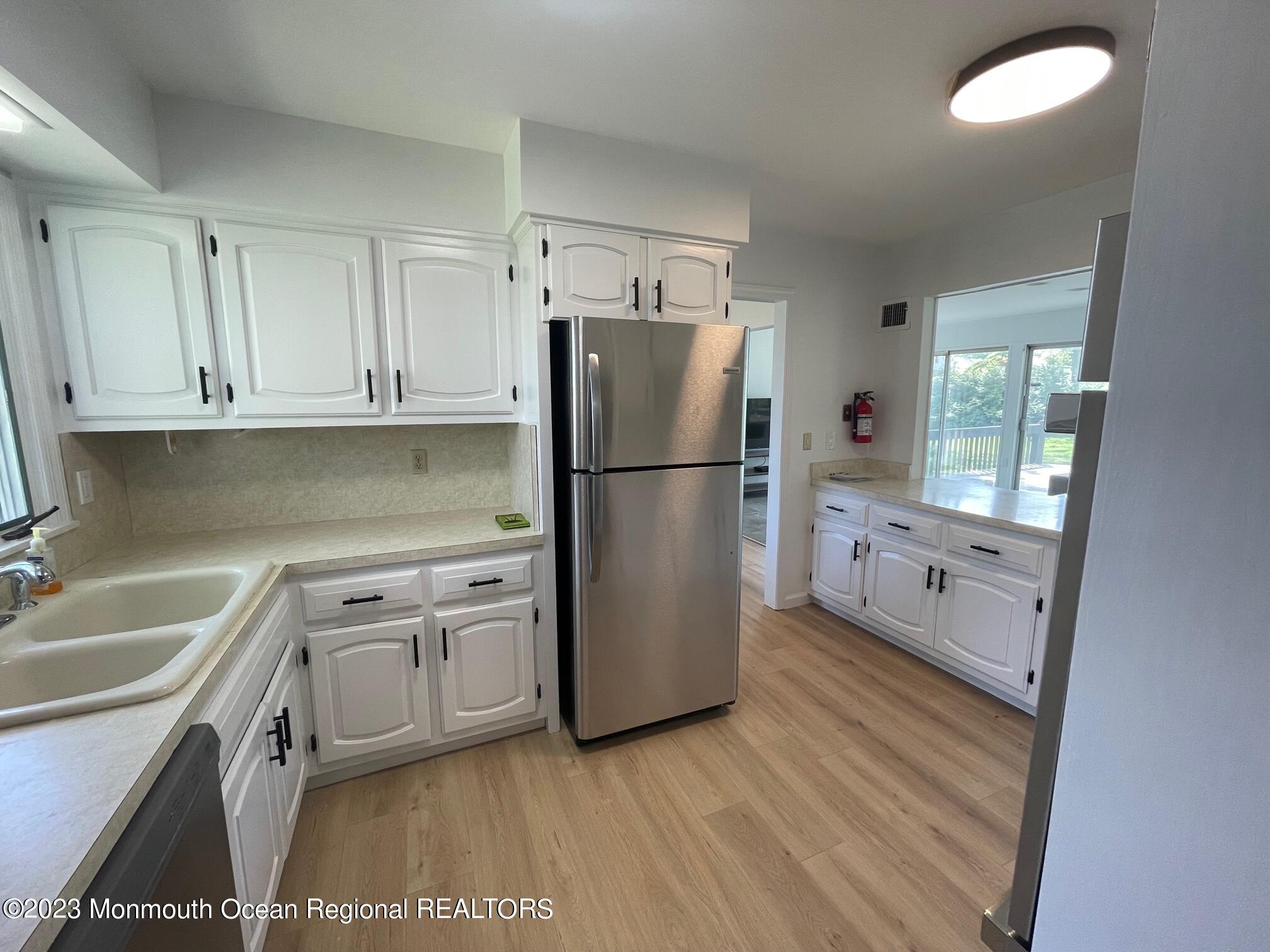 12 Greenbrier Road