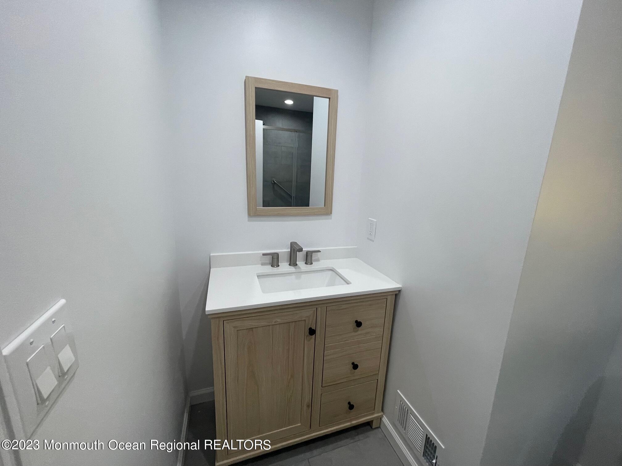 12 Greenbrier Road