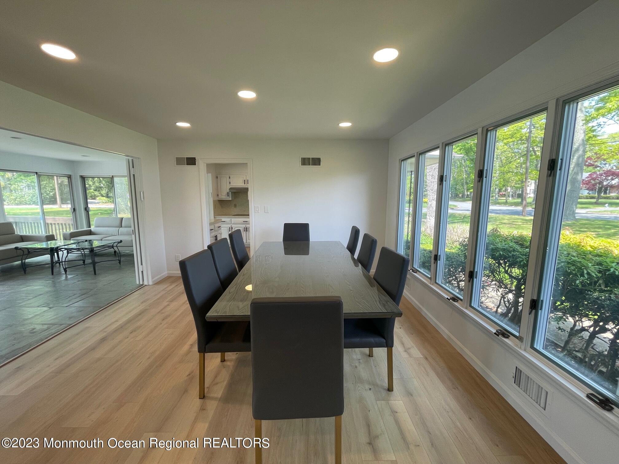 12 Greenbrier Road