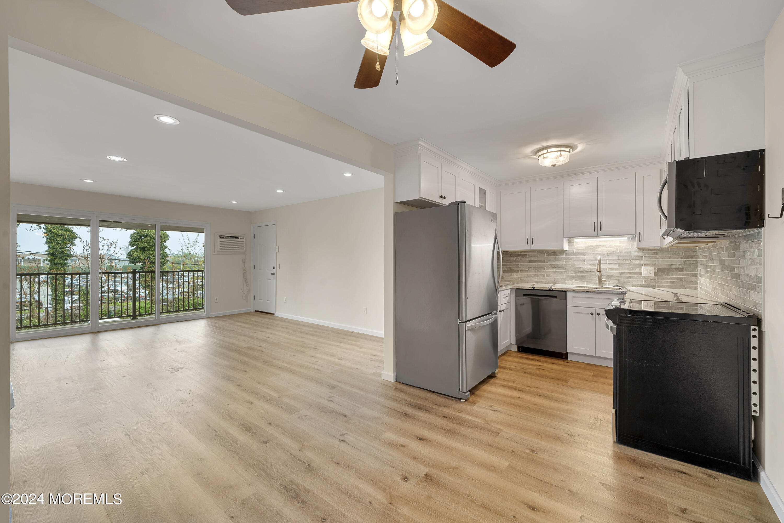 330 Shore Drive, B12