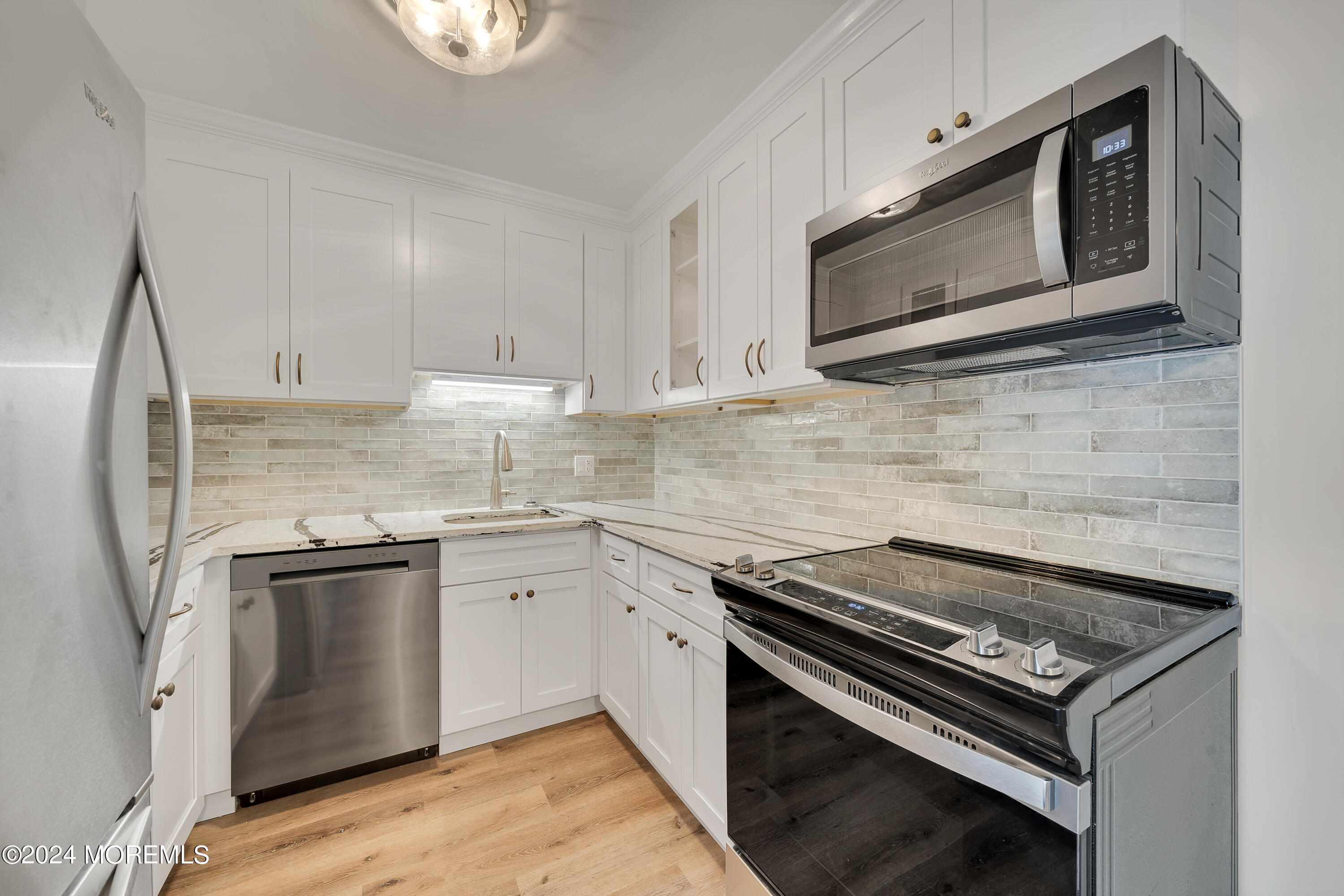 330 Shore Drive, B12