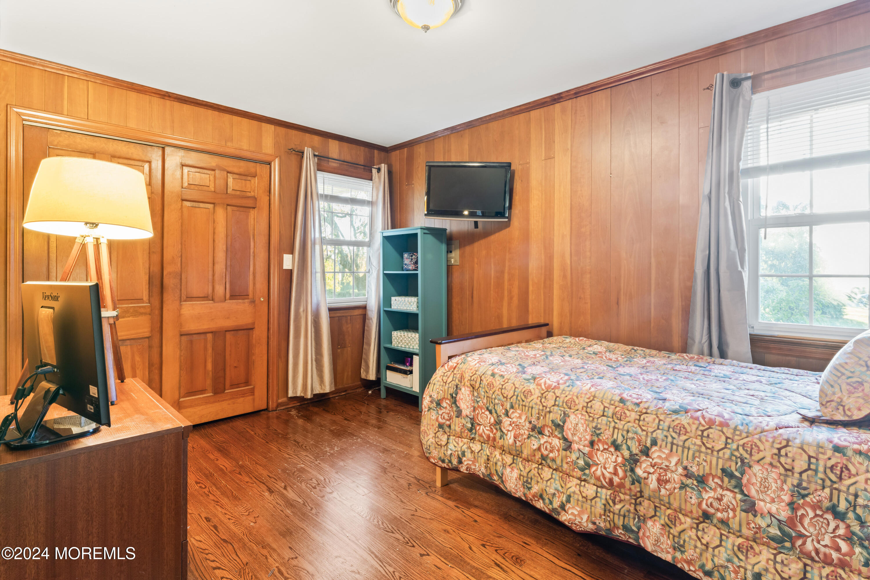 2 Deercrest Drive