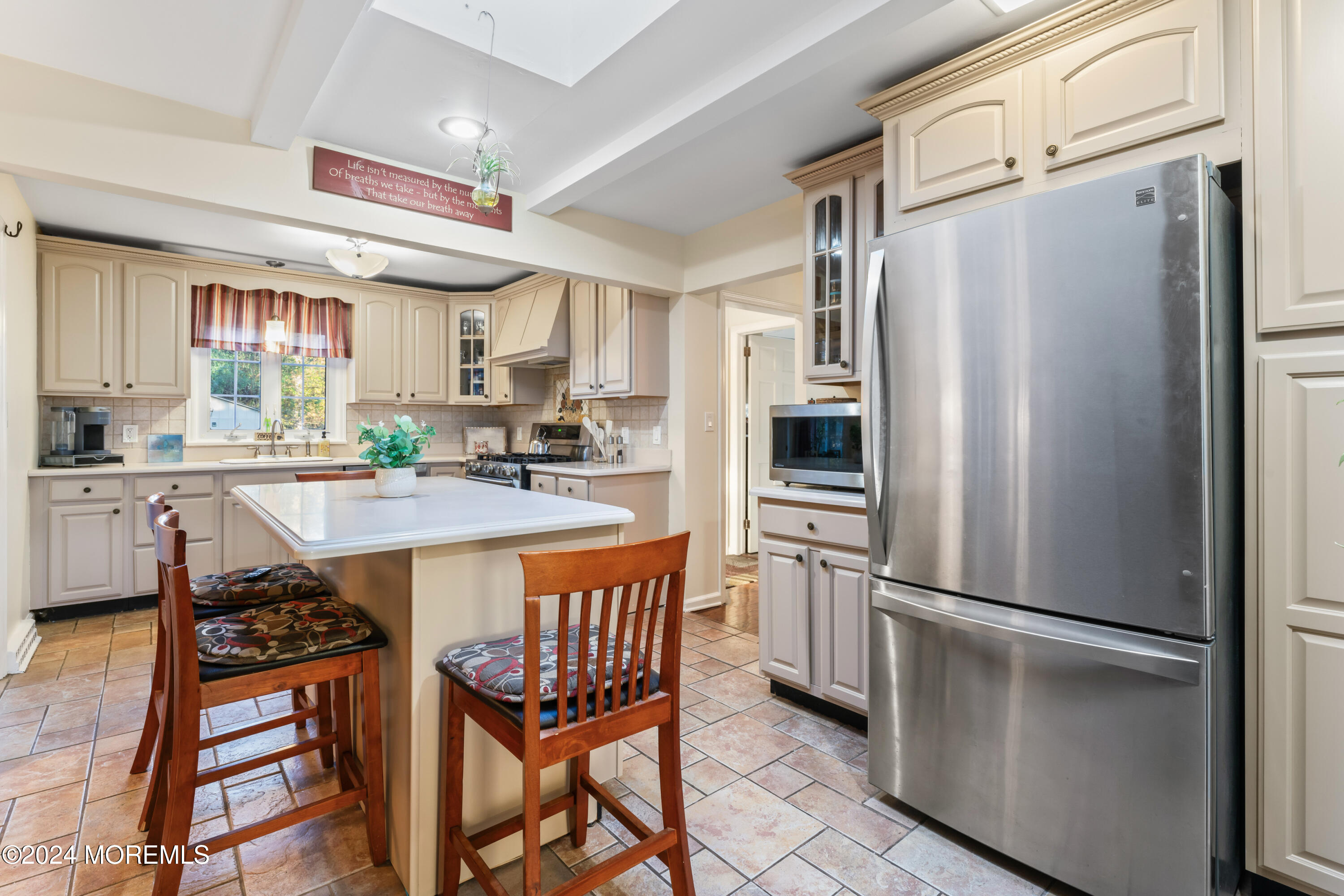 2 Deercrest Drive
