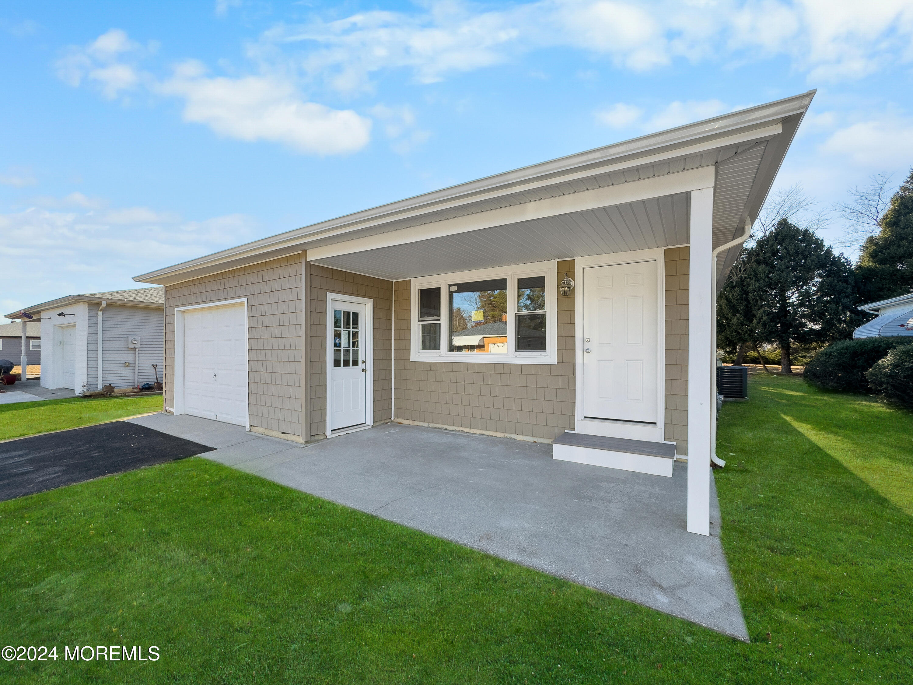 27 Biabou Drive