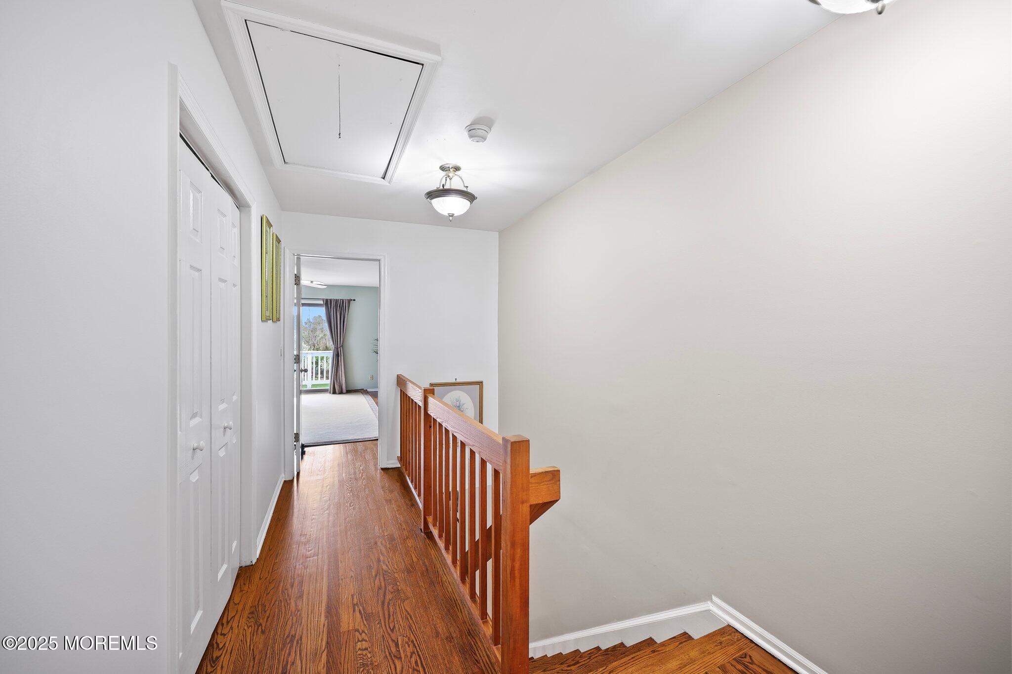 25 Meadow Avenue, 84