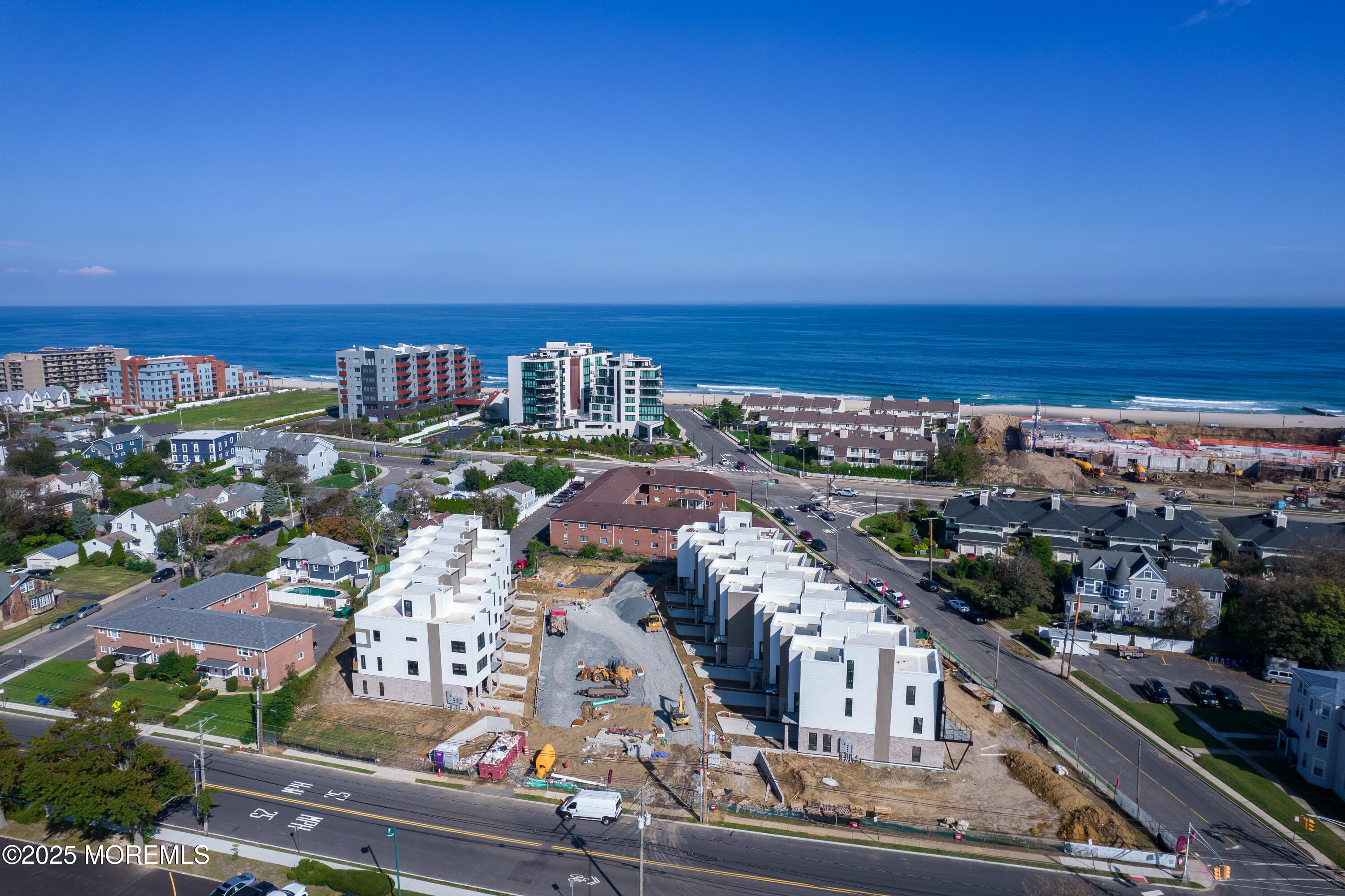 345 2nd Avenue, 8