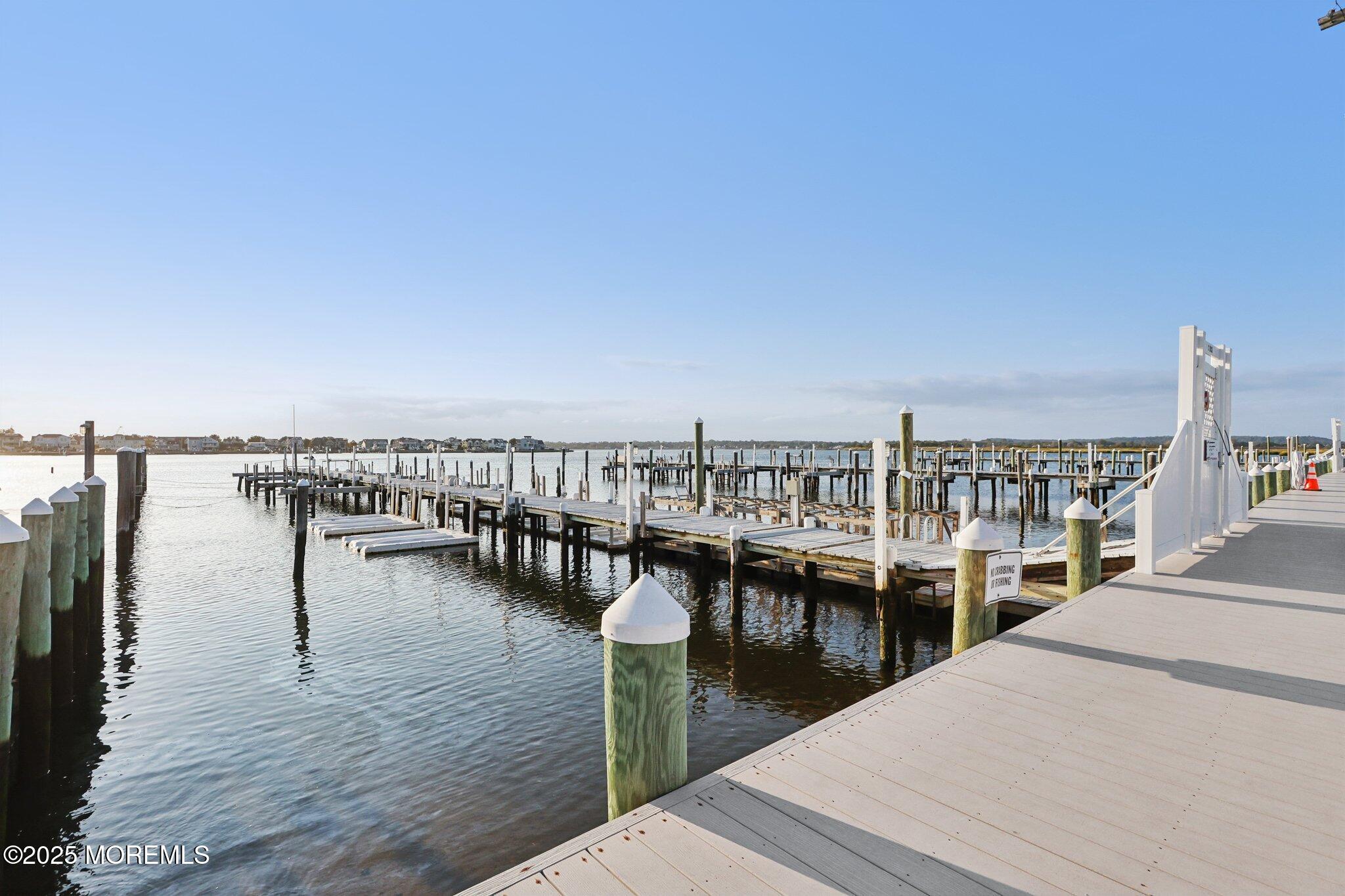 92 Wharfside Drive, 420
