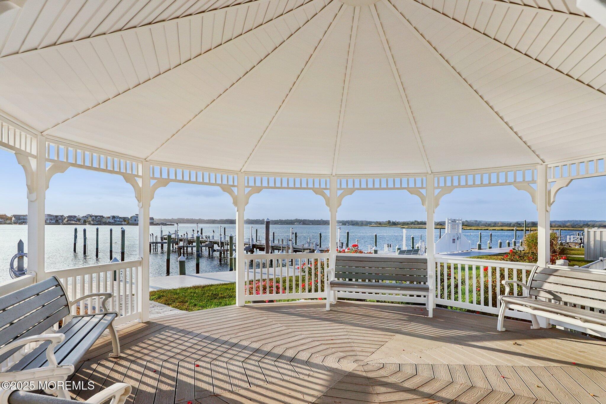 92 Wharfside Drive, 420