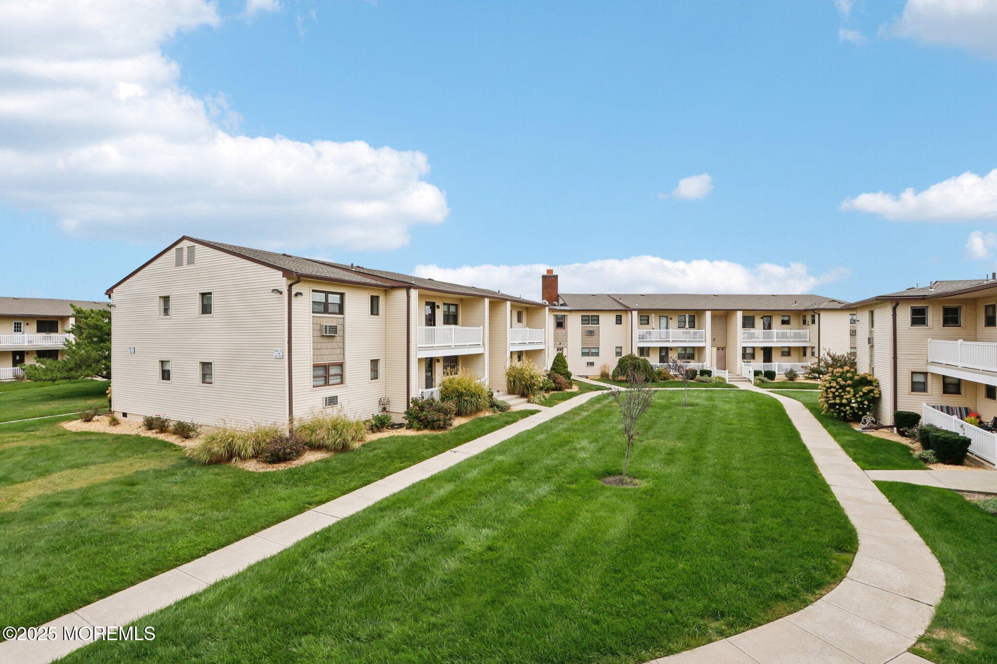 92 Wharfside Drive, 420