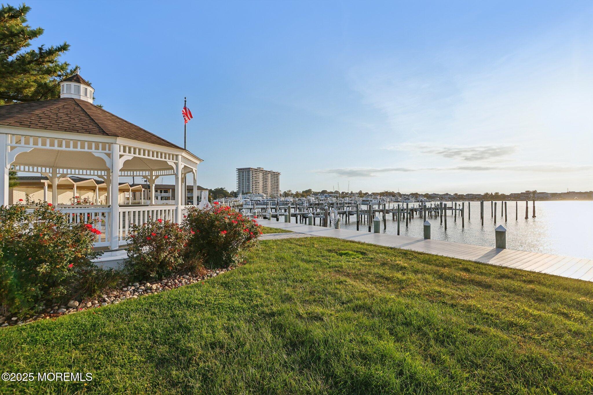 92 Wharfside Drive, 420