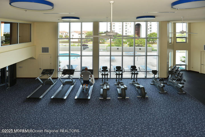 432 Ocean Boulevard N 506