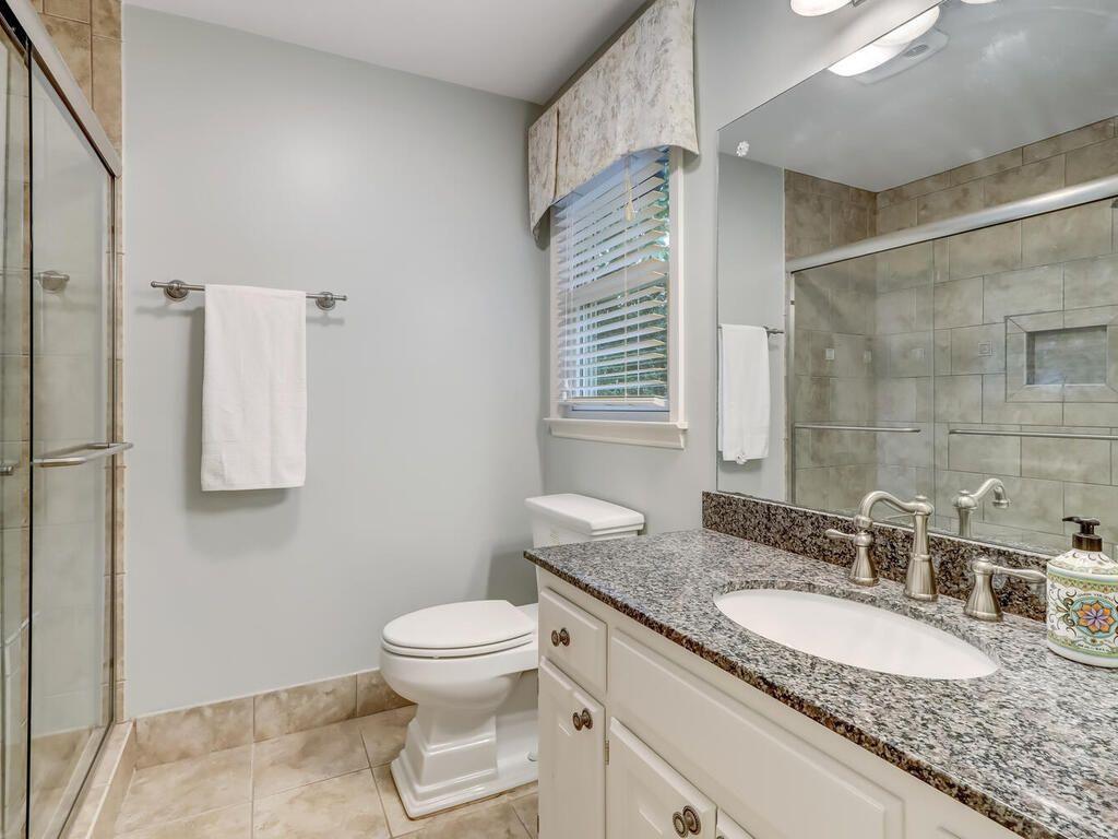 1100 SANTA FE Station