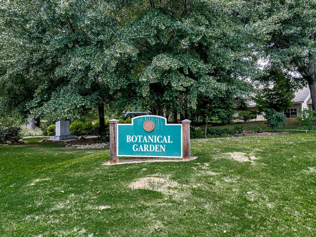 255 Old Dawsonville Road