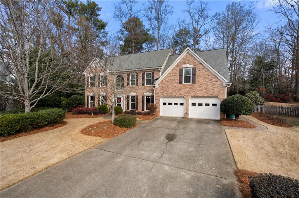 2324 Woodcrest Drive