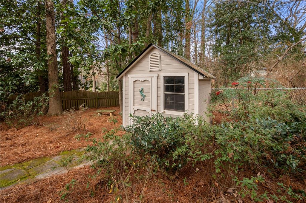 2324 Woodcrest Drive