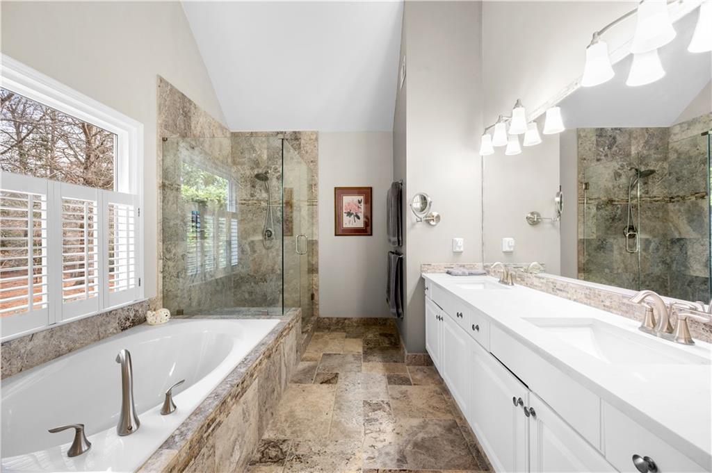 2324 Woodcrest Drive