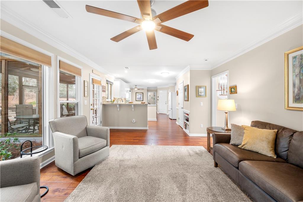 2324 Woodcrest Drive