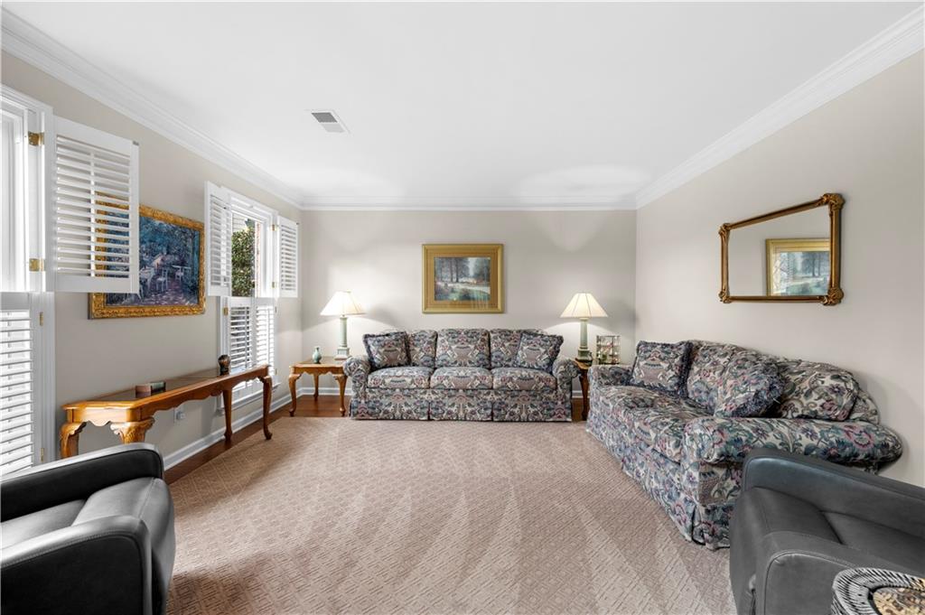 2324 Woodcrest Drive