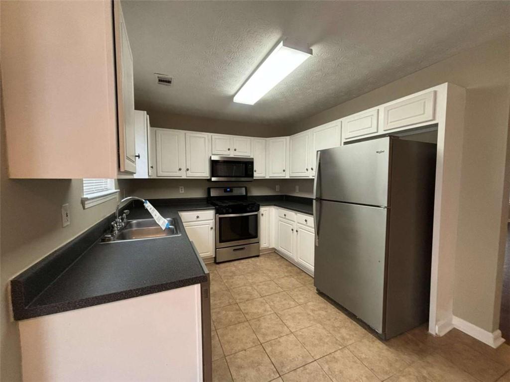 6006 Kingston Wood Way