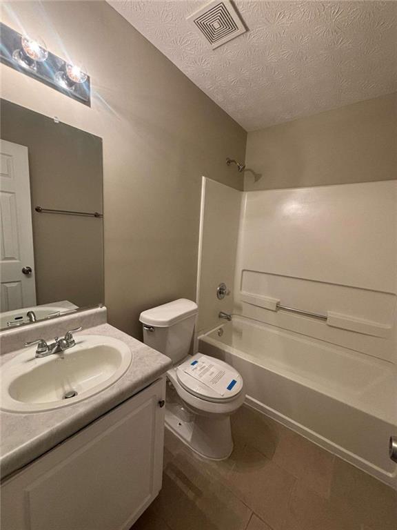 6006 Kingston Wood Way