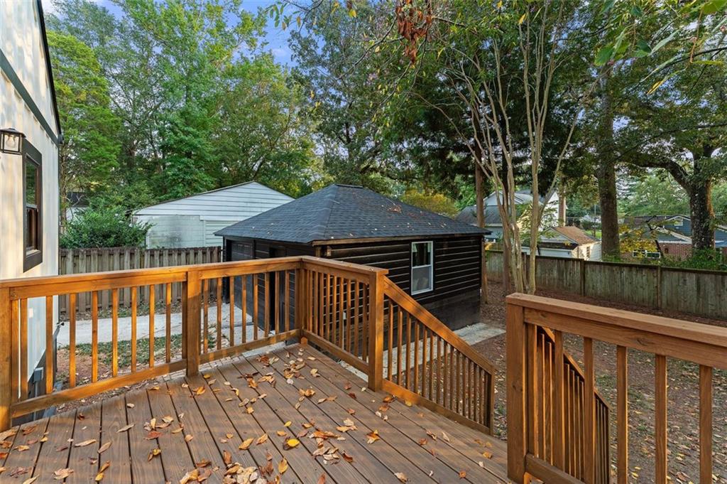 423 S COLUMBIA Drive