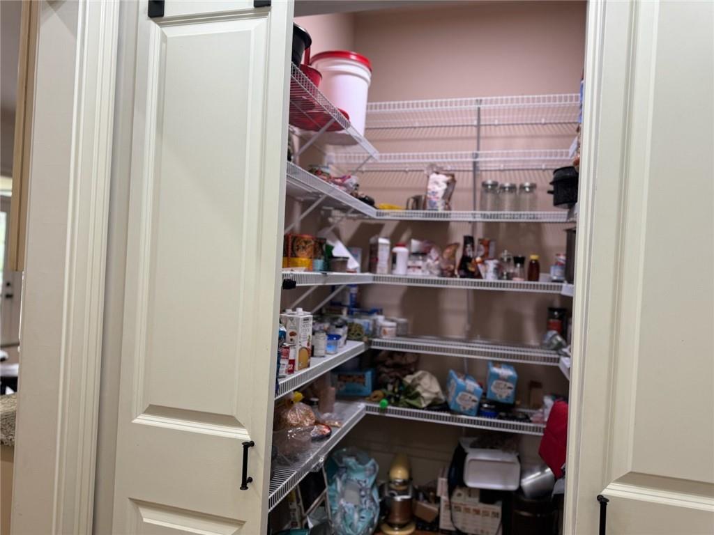 2480 Ellijay Drive NE