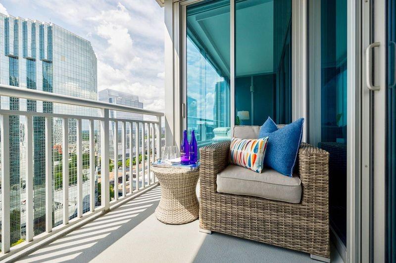 3338 Peachtree Road NE Unit 2206