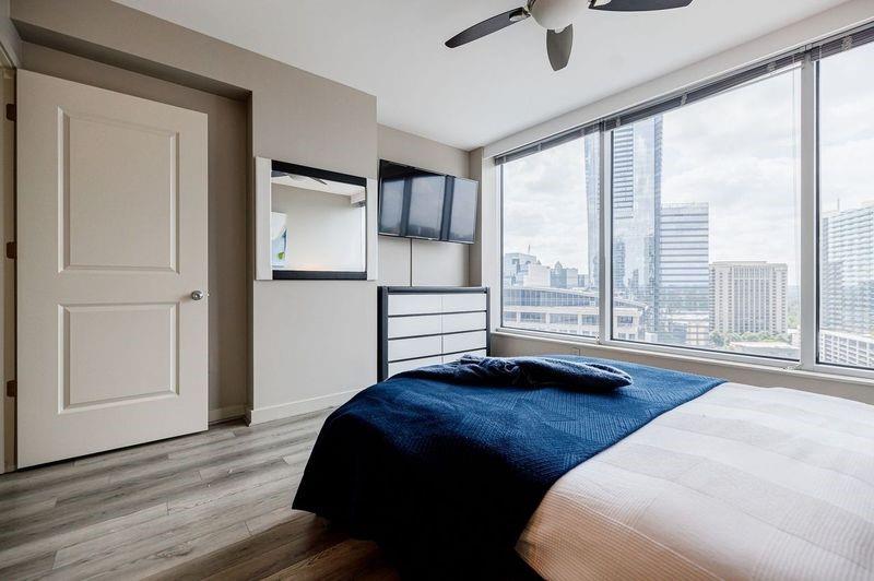 3338 Peachtree Road NE Unit 2206