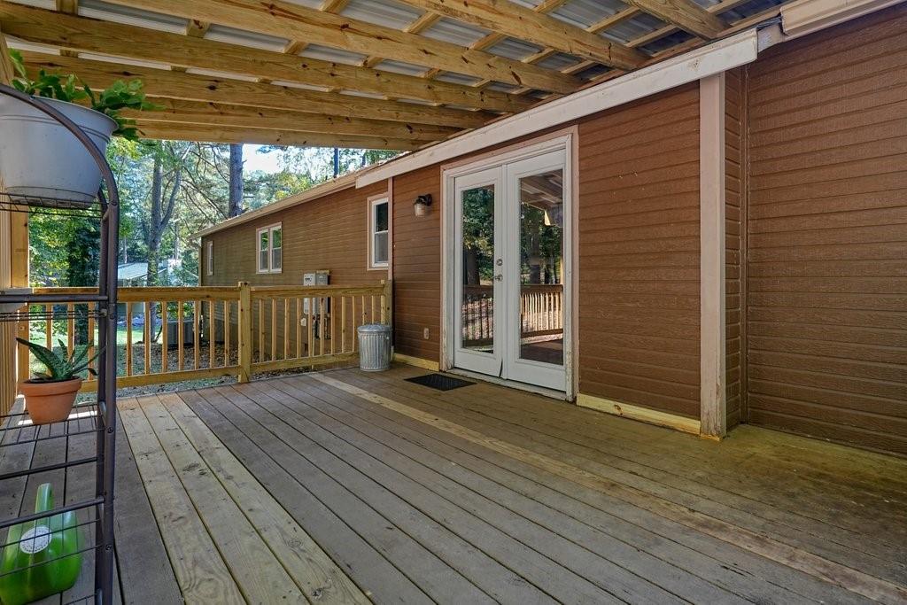 2262 Bayswater Drive NW