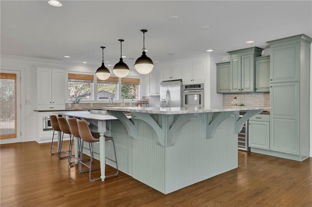 2989 Parkridge Drive NE