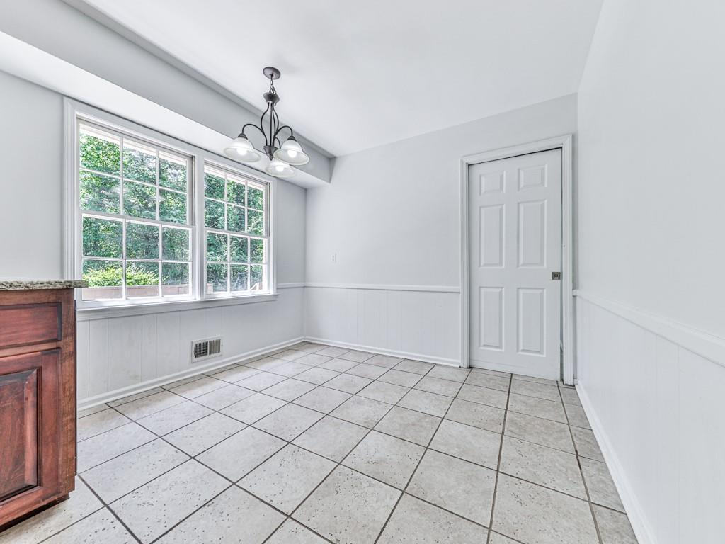 4307 Smithsonia Court