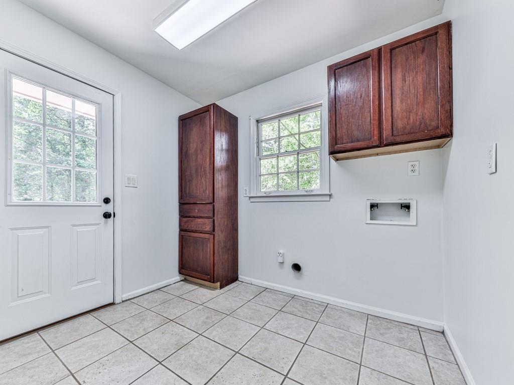 4307 Smithsonia Court