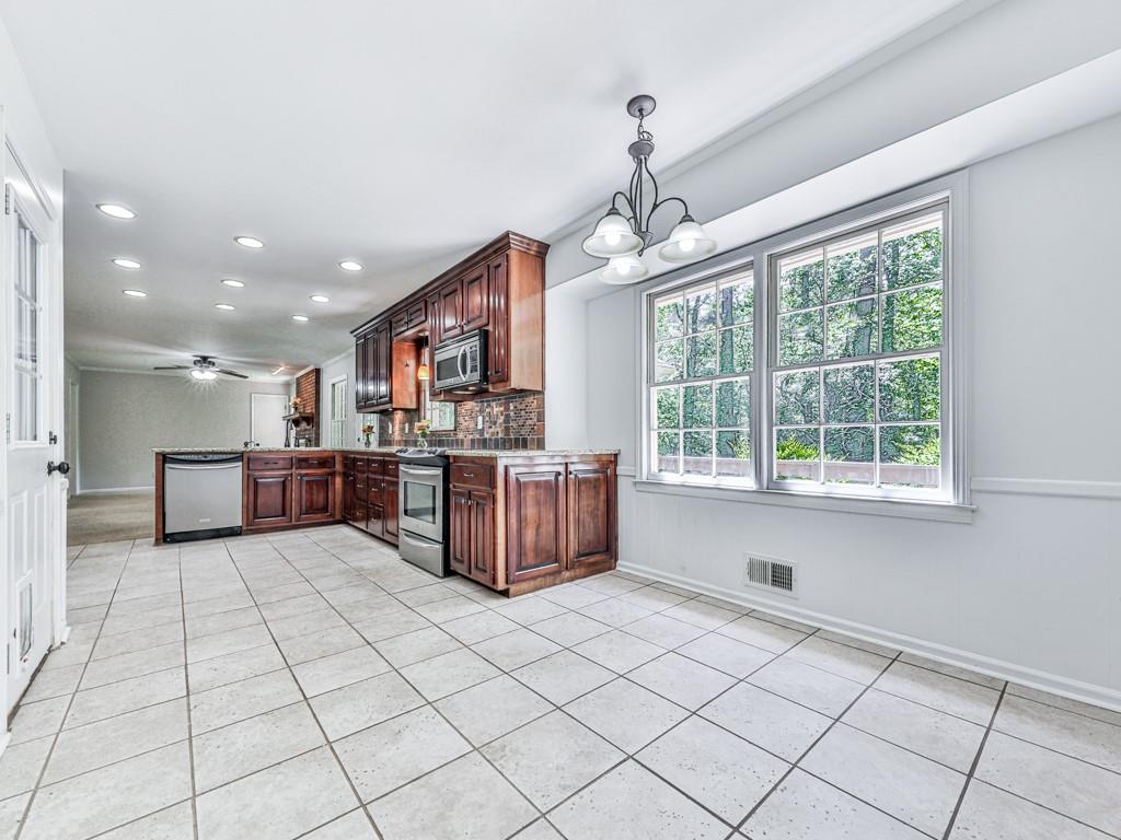 4307 Smithsonia Court