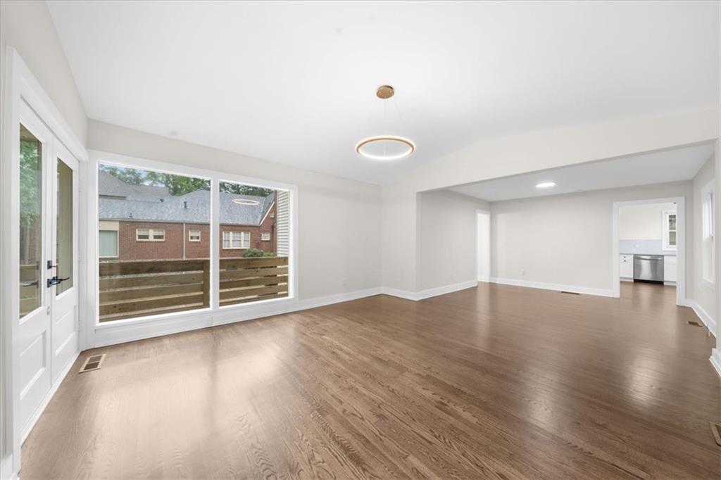 146 Mount Paran Road NE