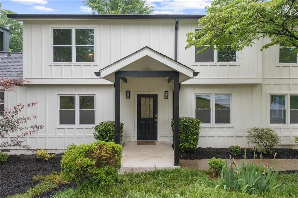 146 Mount Paran Road NE