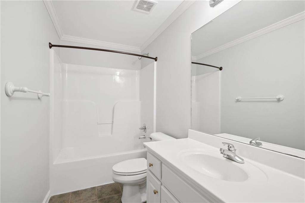 230 Summerhouse Lane