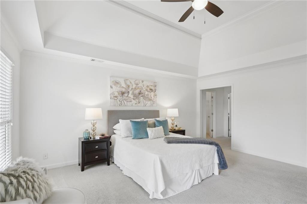 230 Summerhouse Lane