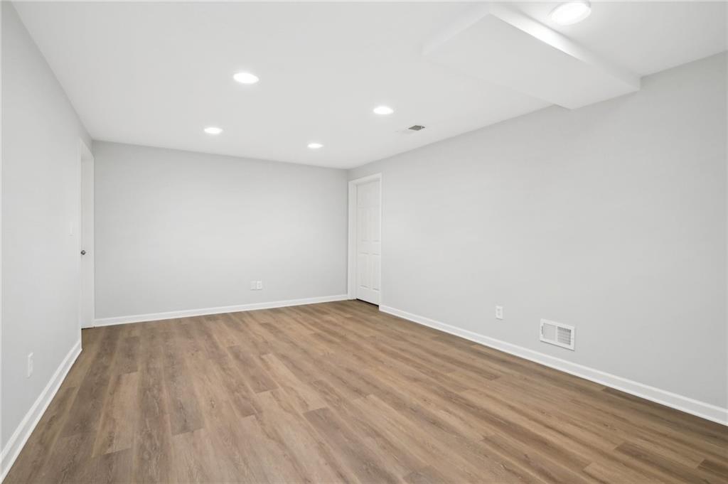 230 Summerhouse Lane