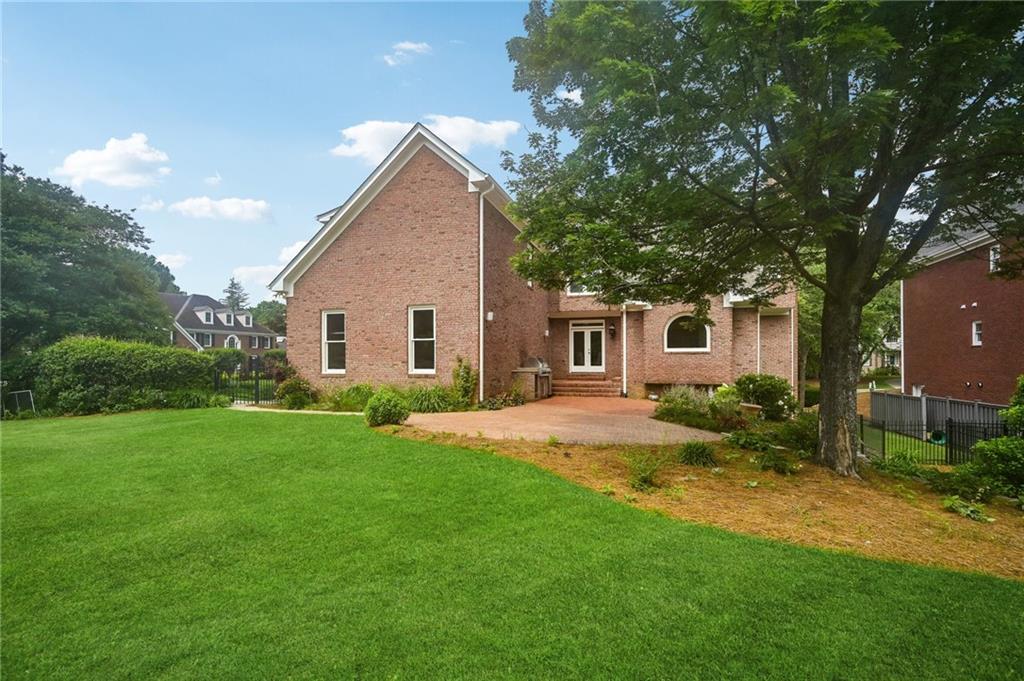 230 Summerhouse Lane